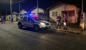 Homem é alvejado com cinco tiros no bairro Brasília; vítima está no centro cirúrgico do HE do Agreste