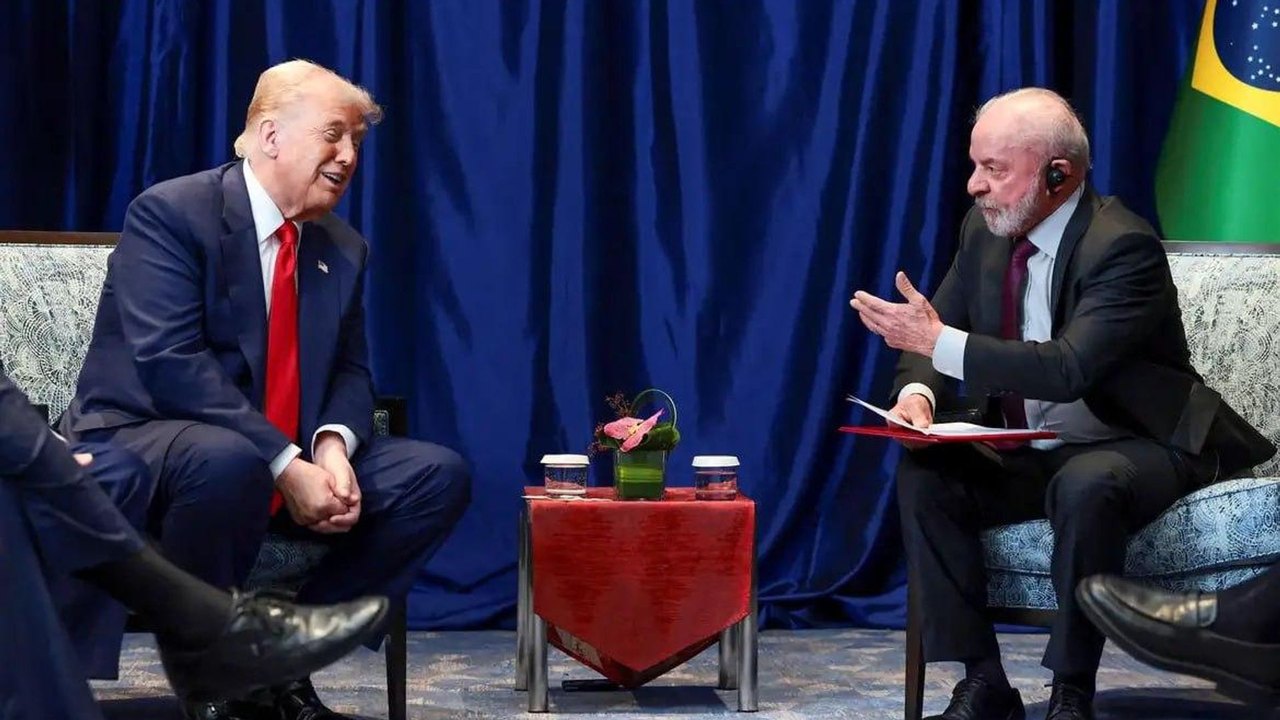 Após ligação entre Lula e Trump, Brasil e EUA marcam nova reunião para negociar tarifaço