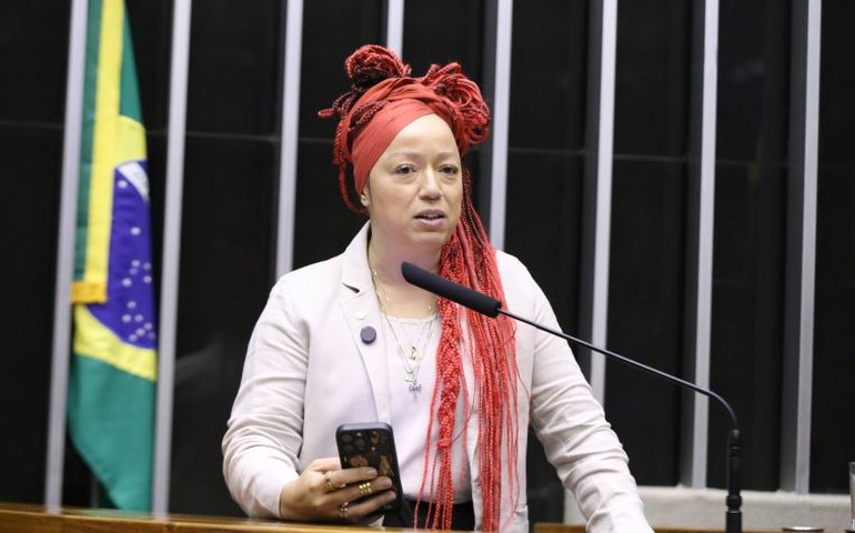 Comissão aprova política para repatriar objetos culturais dos povos indígenas