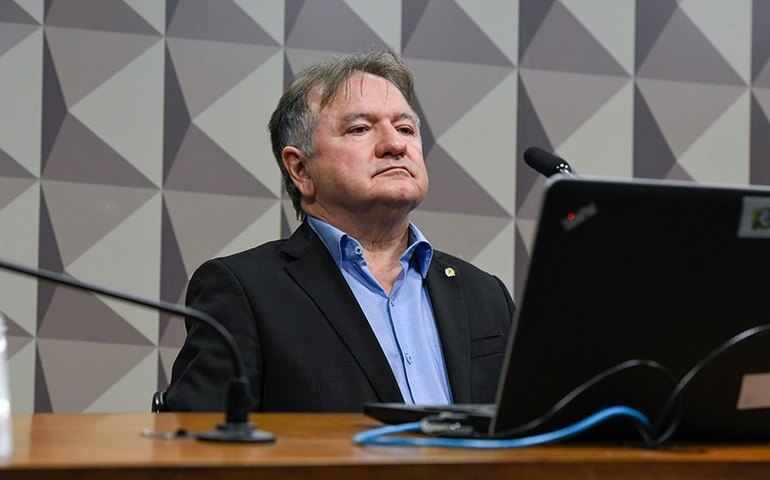 Relator vai incorporar política de valorização permanente à MP do salário mínimo