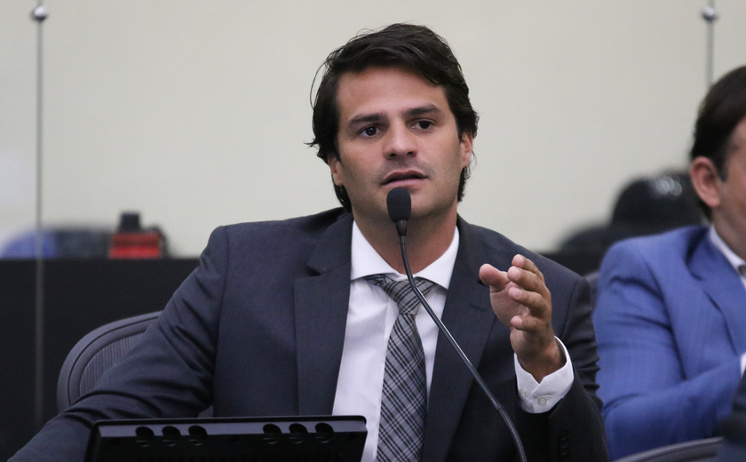 Breno Albuquerque apresenta Voto de Pesar pelo falecimento de empresário alagoano