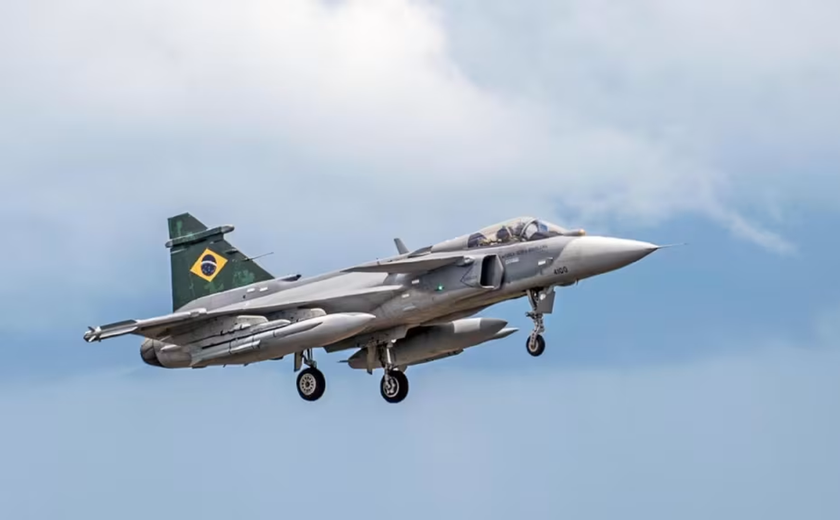 Além do Brasil: venda do Gripen para a América do Sul é pontapé para uma base de defesa conjunta?