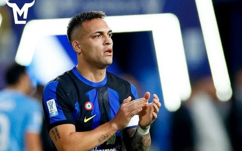 Lautaro Martínez anota nos acréscimos, Inter bate Napoli e é tricampeã da Supercopa da Itália