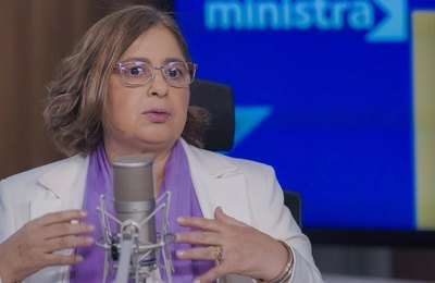“Silêncio e omissão matam mais que assassinos de mulheres”, diz Cida Gonçalves