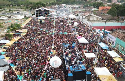 São José da Laje: “Bacalhau na Vara” supera a expectativa e arrasta 53 mil foliões