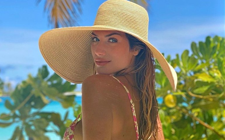 Quanto custou? Giovanna Ewbank exibe novo carro luxuoso: 'Sempre sonhei'