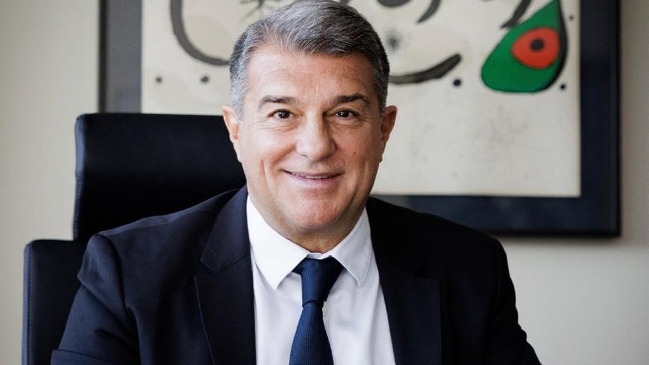 Presidente do Barcelona descarta saída de Raphinha: 'Jogador fundamental'