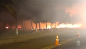 Espetáculo pirotécnico sem autorização provoca incêndio em Aracaju