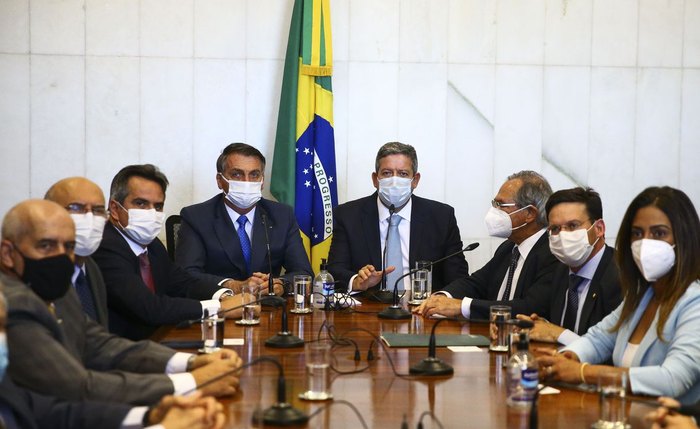 Novo programa será chamado Auxílio Brasil Novo programa será chamado Auxílio Brasil