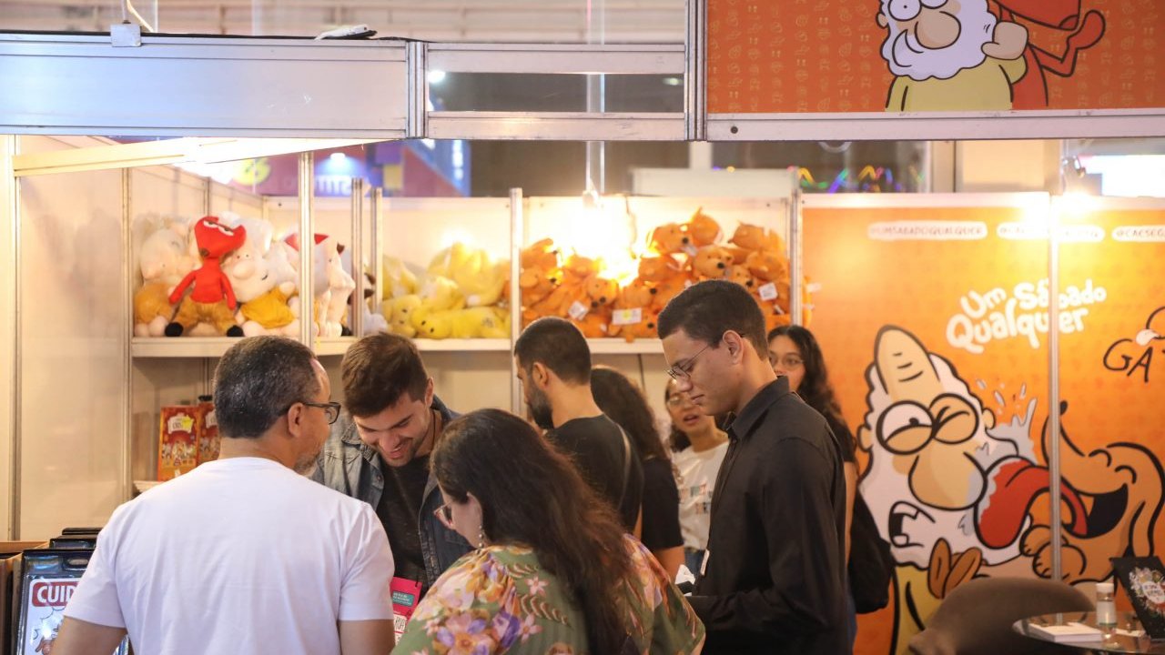 Carlos Ruas estreia na Bienal Internacional do Livro de Alagoas