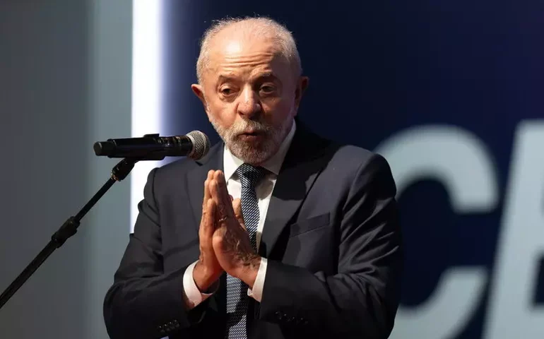 Governo Lula diz que soberania é 'inegociável' e rejeita 'interferência' após EUA classificarem PCC e CV como terroristas