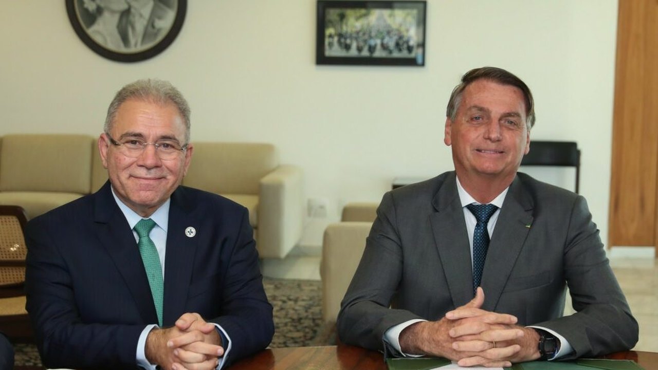Lindôra defende arquivamento de pedido de investigação sobre Bolsonaro e Queiroga