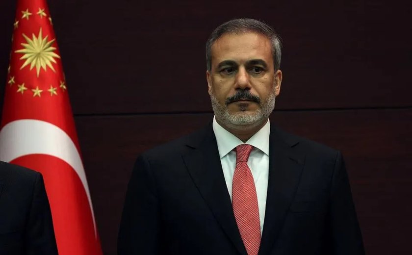 Ministro da Turquia tenta negociar libertação de reféns com chefe do Hamas