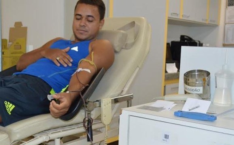 Hemoal realiza nesta quarta coleta de sangue no Farol