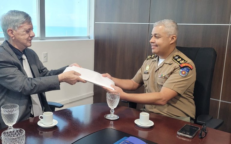 TRE/AL entrega à PM informações para elaboração da Operação Eleição 2024