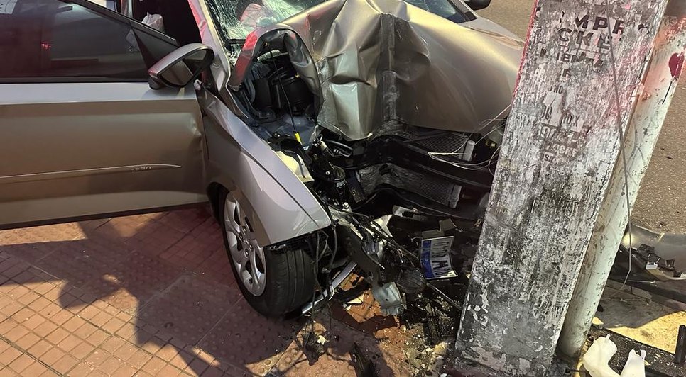 Motorista morre após colidir com poste na Região Central de Aracaju / Foto: Foto: CPTran/SE