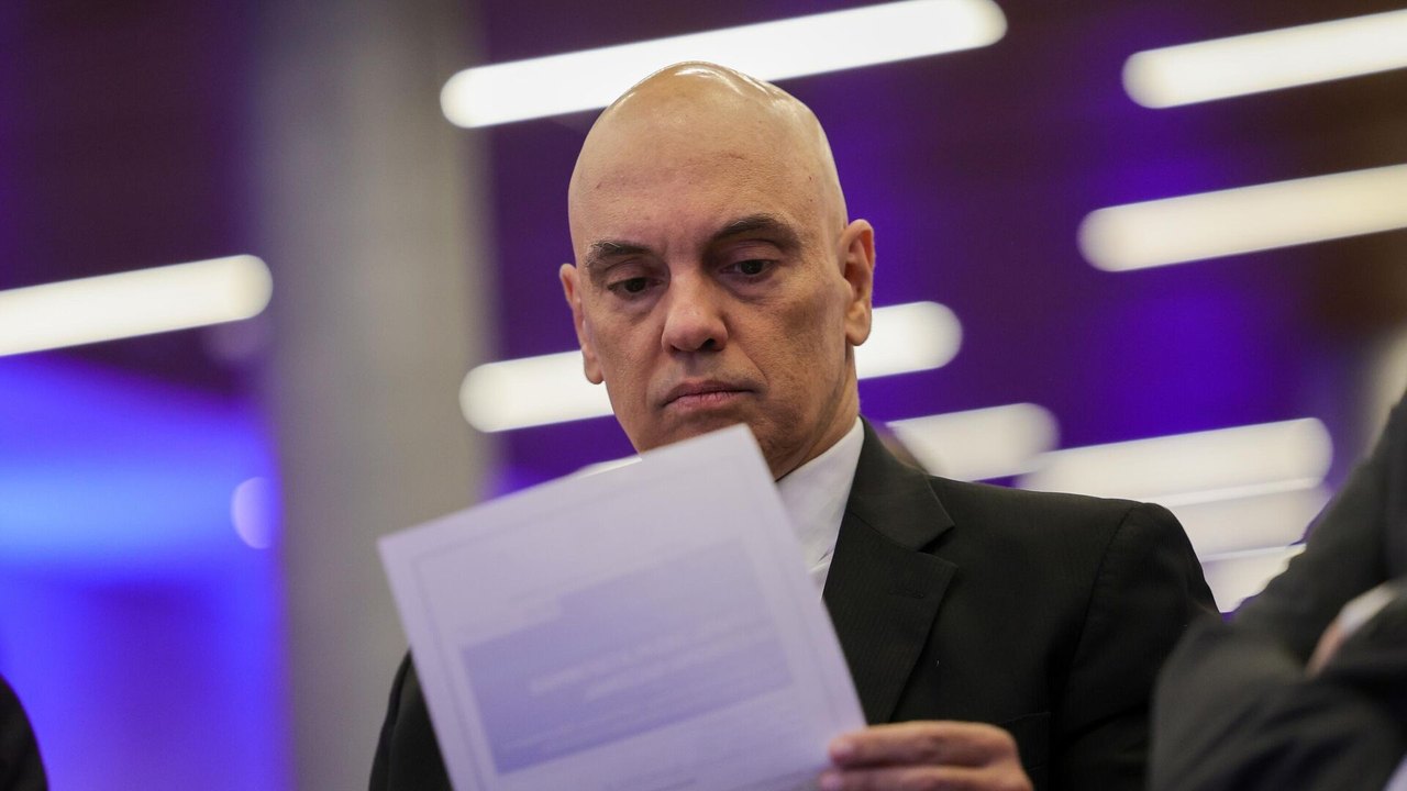 'Não há possibilidade' de Bolsonaro retornar à Presidência, dispara Moraes à mídia norte-americana