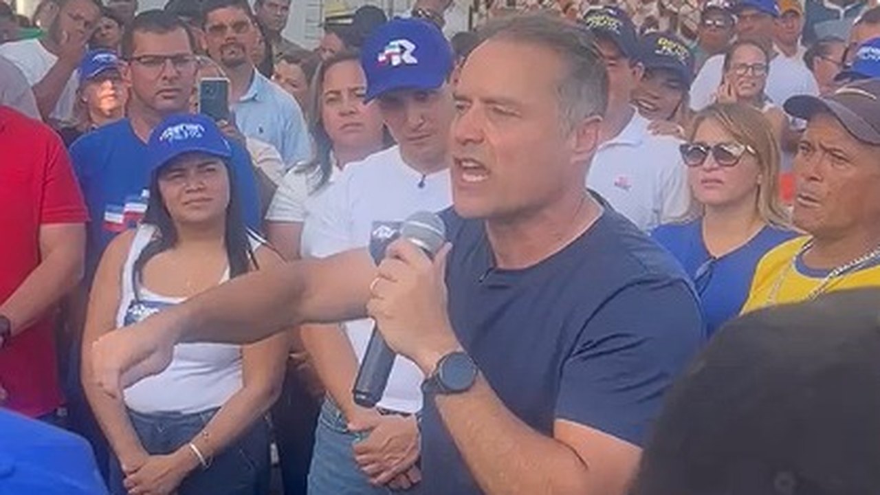 Renan Filho ironiza “carona” política após resposta de Dom Beto a JHC sobre Frei Gilson