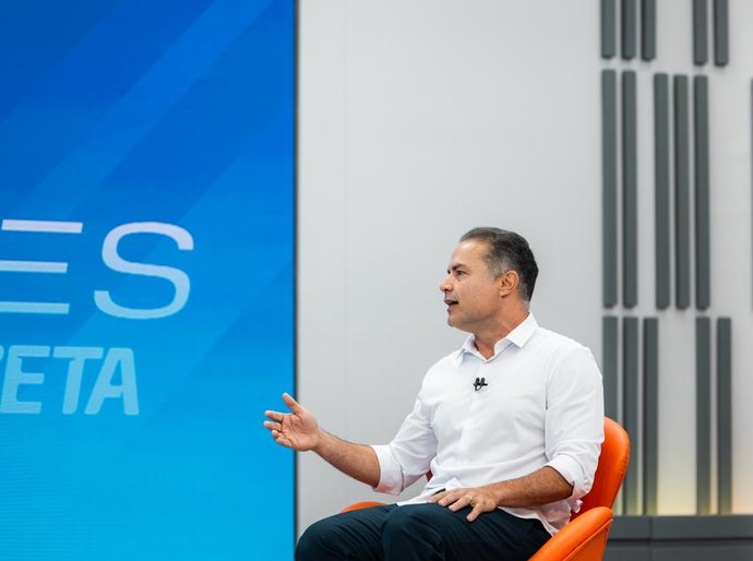 “Quem quer calar a imprensa alagoana tem viés ditatorial e é totalmente anacrônico”, diz Renan Filho