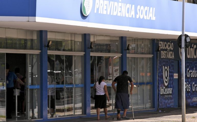 Economia do pente fino nos benefícios do INSS neste ano caiu para R$ 5,5 bi, diz Clayto Montes