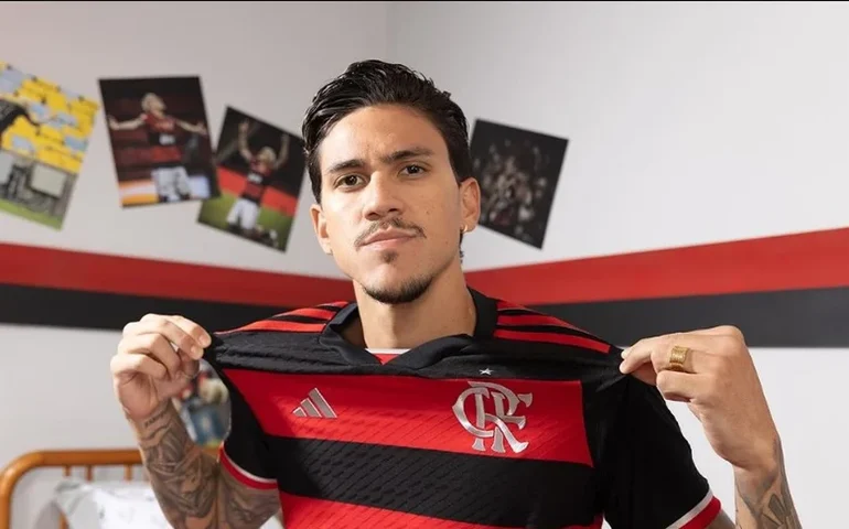 Após decidir clássico, Pedro volta a ser relacionado no Flamengo; Wesley aparece na lista