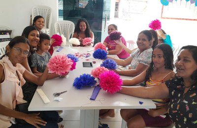 Usuários do Cras iniciam semana com atividades socioassistenciais no Benedito Bentes