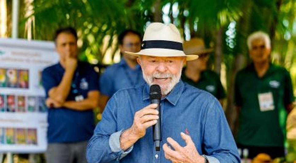 Lula em evento publico. Fonte. Internet 