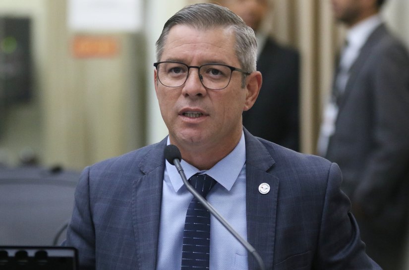 Deputado Cabo Bebeto solicita viatura do SAMU para Santana do Ipanema