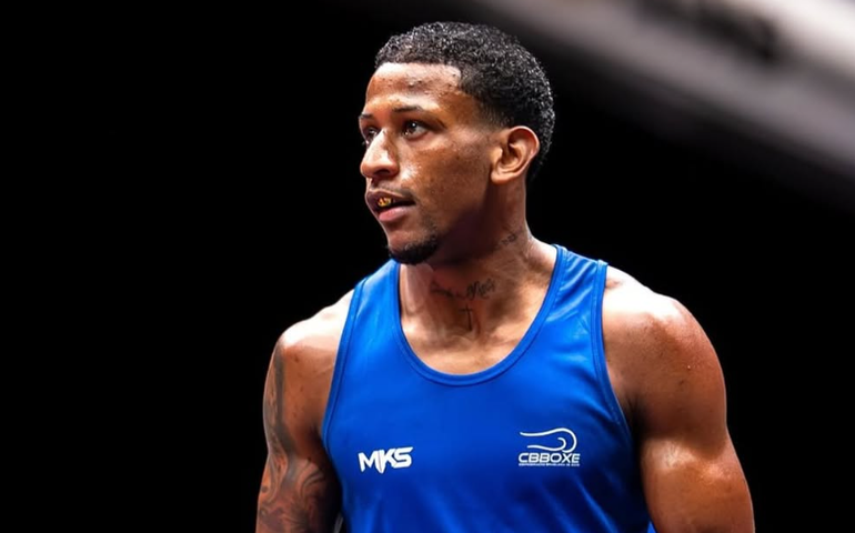 Yuri Falcão derrota campeão olímpico e vai à final no Mundial de Boxe de Liverpool