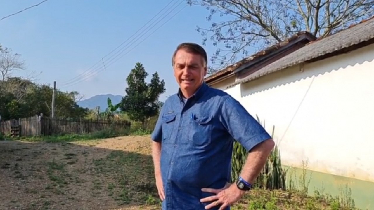 Bolsonaro sanciona, com vetos, lei que institui Marco do Transporte Ferroviário