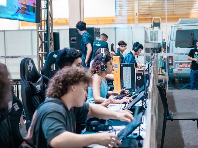Projeto FCN E-Sports estreia em Maceió no próximo domingo com circuito gratuito de encontros e oficinas
