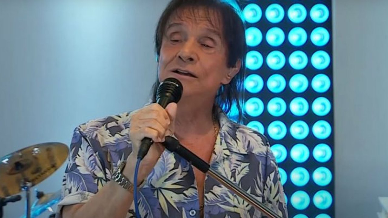 Roberto Carlos vai fazer live no Dia das Mães