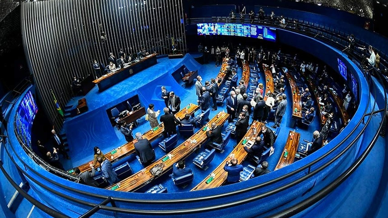 Indicações para embaixadas em Reino Unido, Peru, Grécia e Israel vão a Plenário
