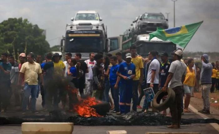 Protesto acontece em vários estados