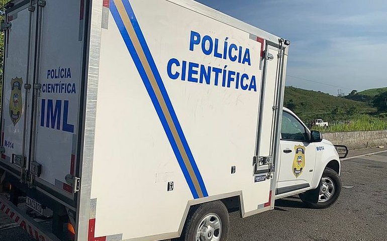 Corpo de homem é encontrado amarrado dentro de um saco, no Centro da capital