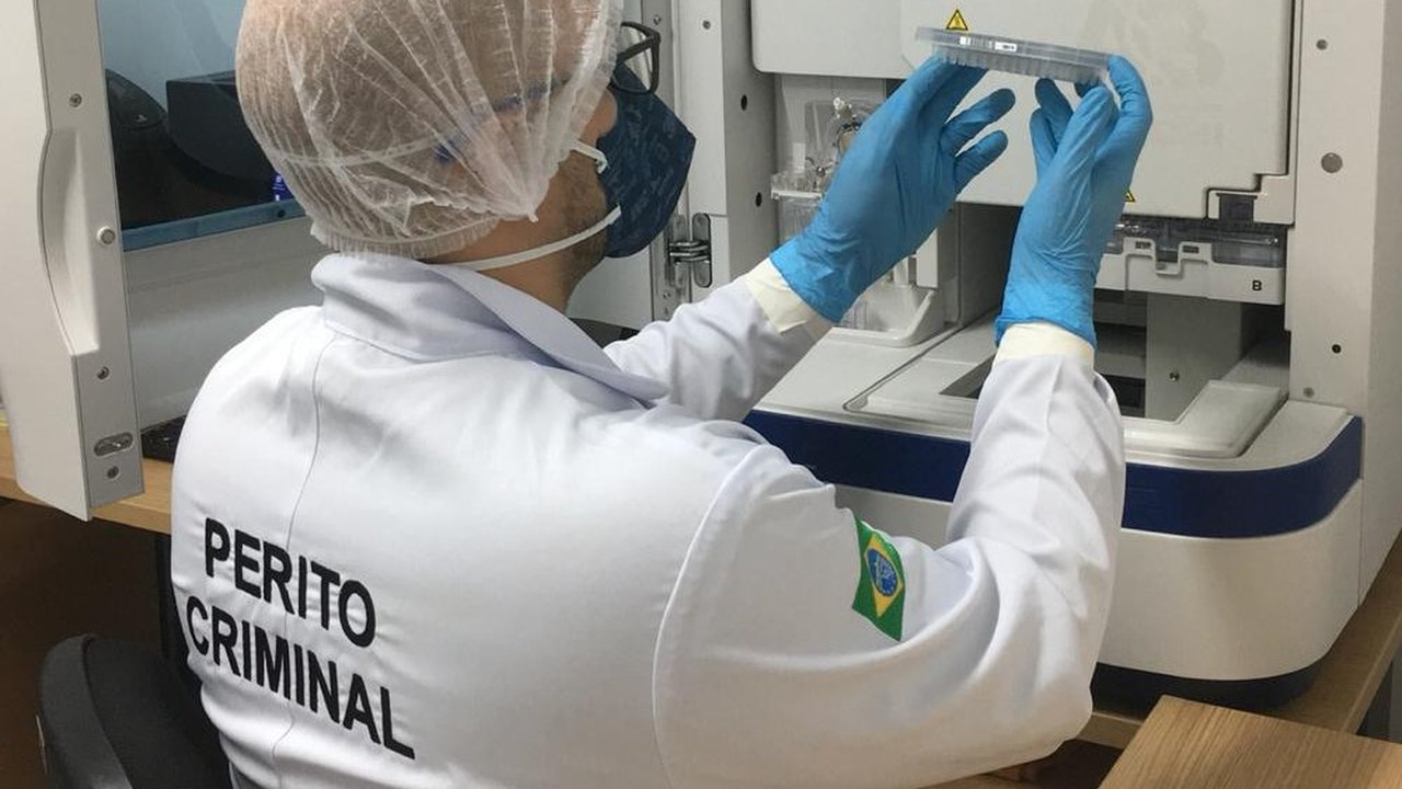 DNA encontrado em boné pelo Instituto de Criminalística levou à prisão de suspeito de homicídio