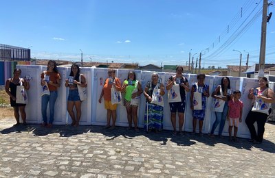 Equatorial entrega 40 geladeiras aos moradores do bairro Olho D’Água dos Cazuzinhas, em Arapiraca