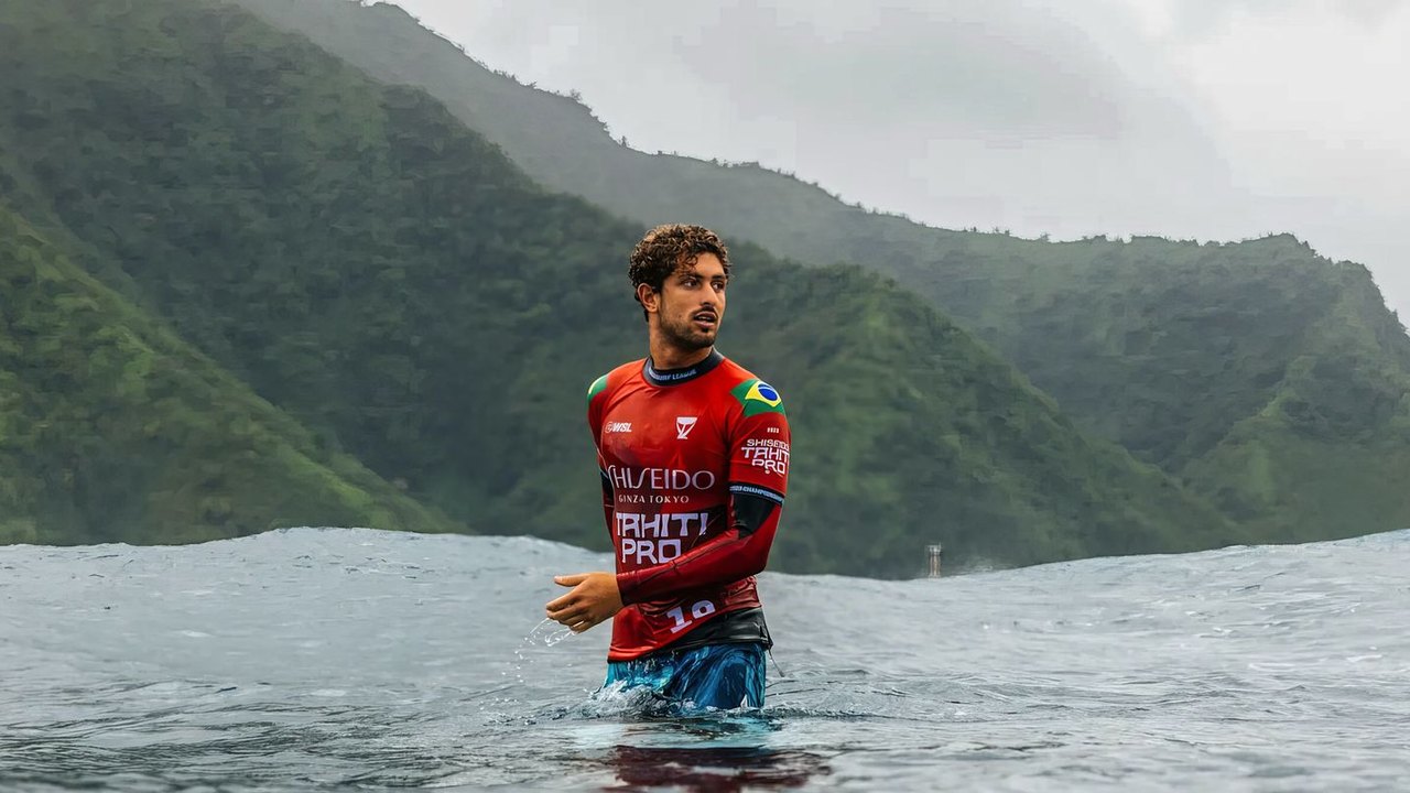 Família diz que surfista João Chianca se recupera bem de acidente