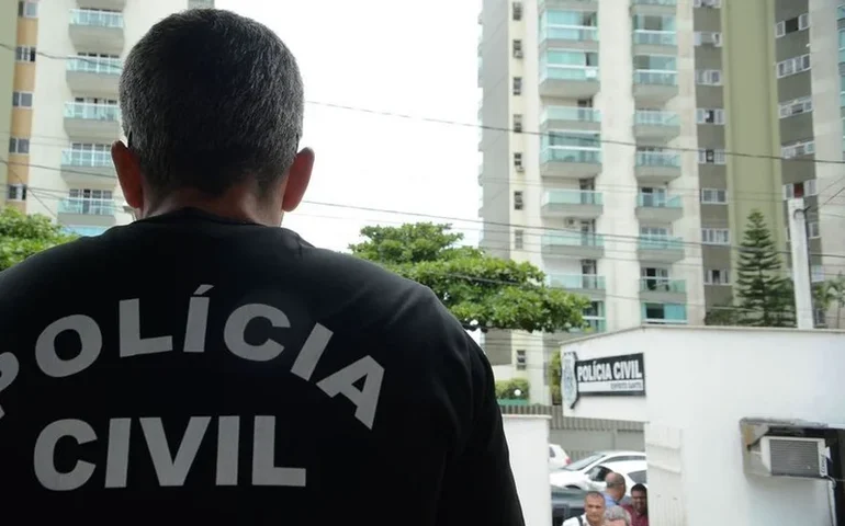 'Só quero que eles paguem', diz mãe de vítima de estupro coletivo em Copacabana