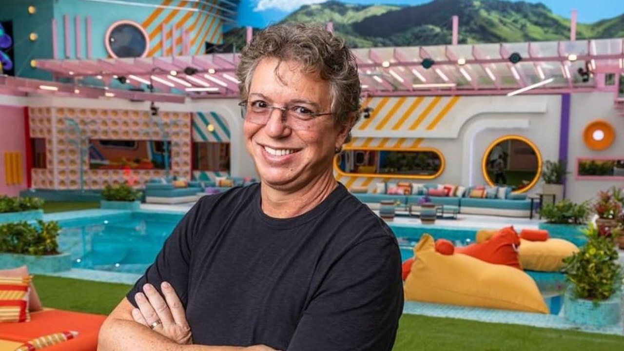‘Graças a Deus que ele saiu’, diz Boninho sobre Tiago Abravanel no ‘BBB 22’