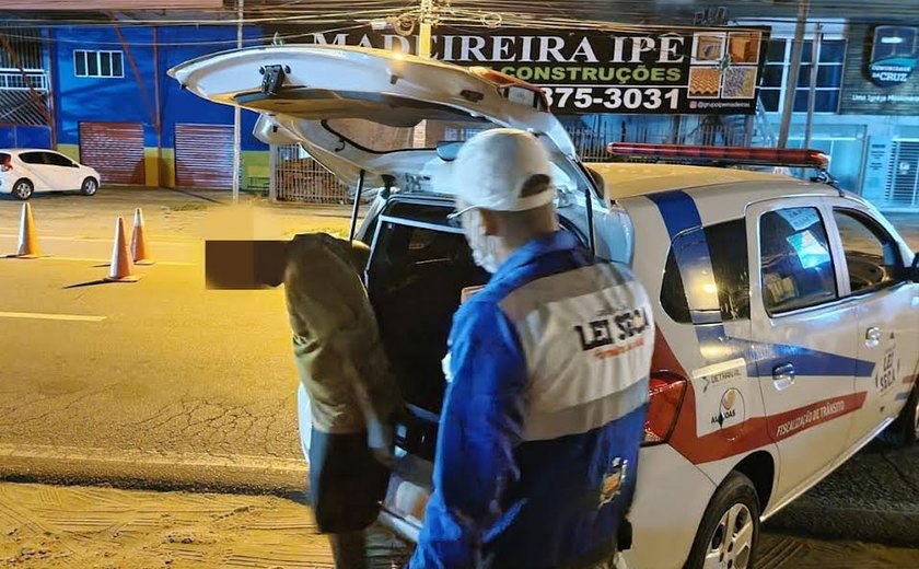Homem é preso por dirigir embriagado em Maceió