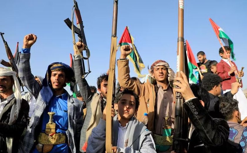 Análise: Ataques liderados pelos EUA contra houthis mostram que guerra regional chegou. Quão grande será?