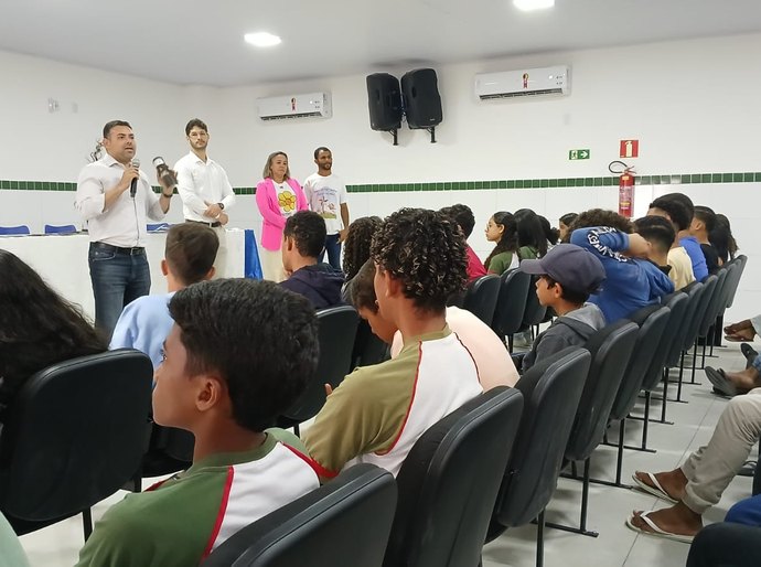 MPAL continua palestras em escolas pelo interior conscientizando sobre abuso sexual