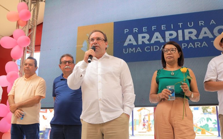 Arapiraca recebe mais uma creche e prefeito Luciano anuncia entrega da Escola de Campo dia 17
