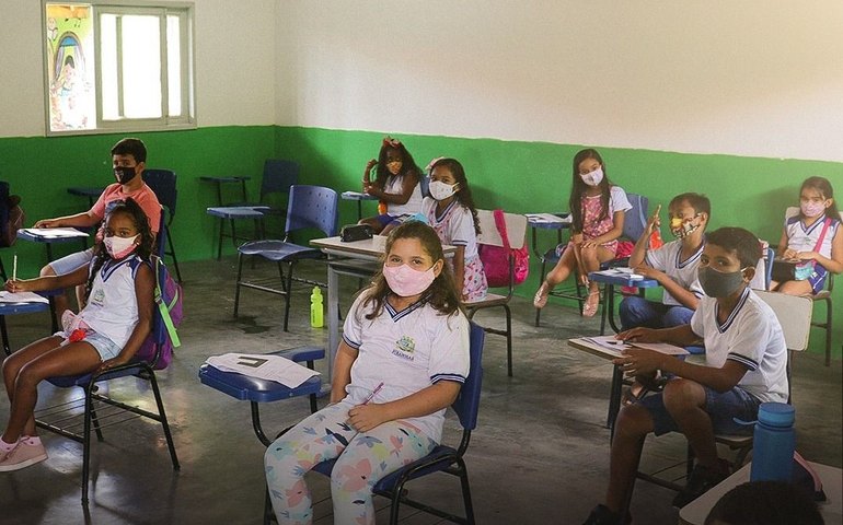 Rede municipal de ensino de Piranhas retoma aulas presenciais nesta segunda-feira (13)