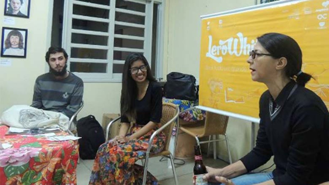 Arapiraca: Poeta Marta Eugênia é convidada em sarau nesta terça-feira