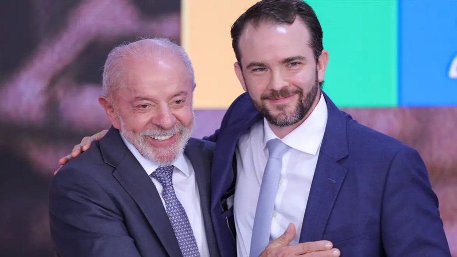 Governo anuncia perdão de dívidas e pacote de estímulo para MEIs