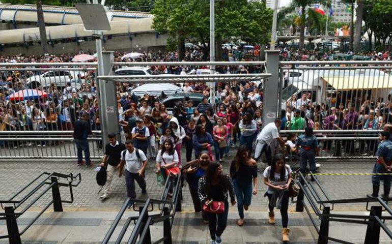 Enem é aplicado neste final de semana para mais de 277 mil candidatos