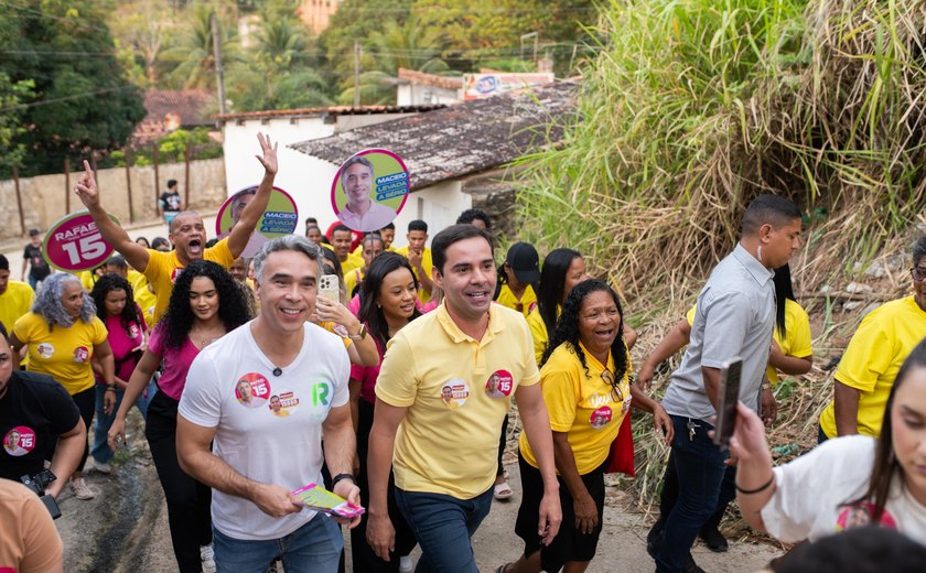 Rafael Brito visita Ipioca e promete melhorias na infraestrutura da região