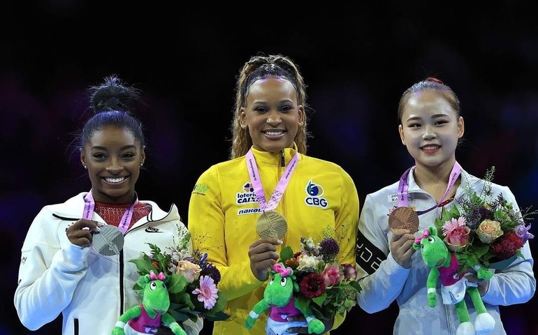 Atletas negras que dominaram pódio do Mundial de ginástica artística têm empilhado medalhas nos últimos anos